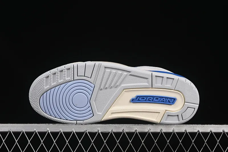 All Categories Air Jordan Jordan Series Basketball Shoes Air Jordan 3 Foreign Trade Version Air Jordan 3 Retro "Lucky Shorts" AJ3 Joe 3 Lucky Shorts North Carolina Blue CT8532-101